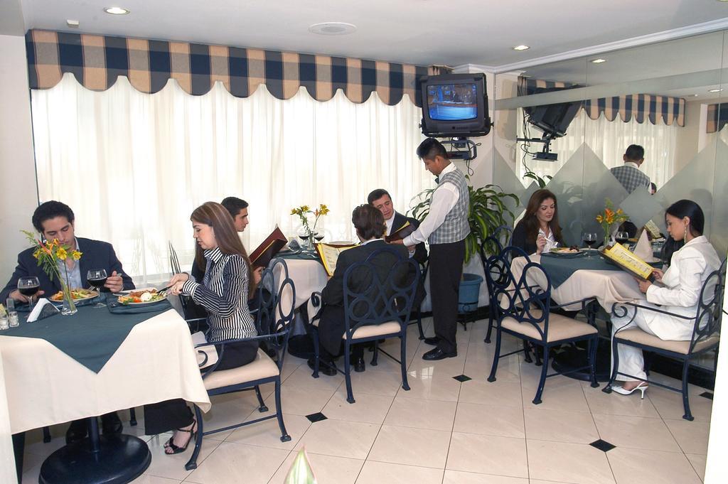 Apart Hotel Kennedy Guayaquil Buitenkant foto