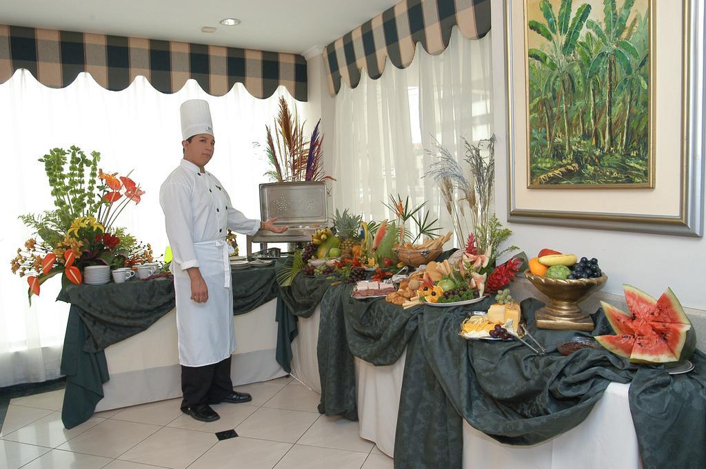 Apart Hotel Kennedy Guayaquil Buitenkant foto