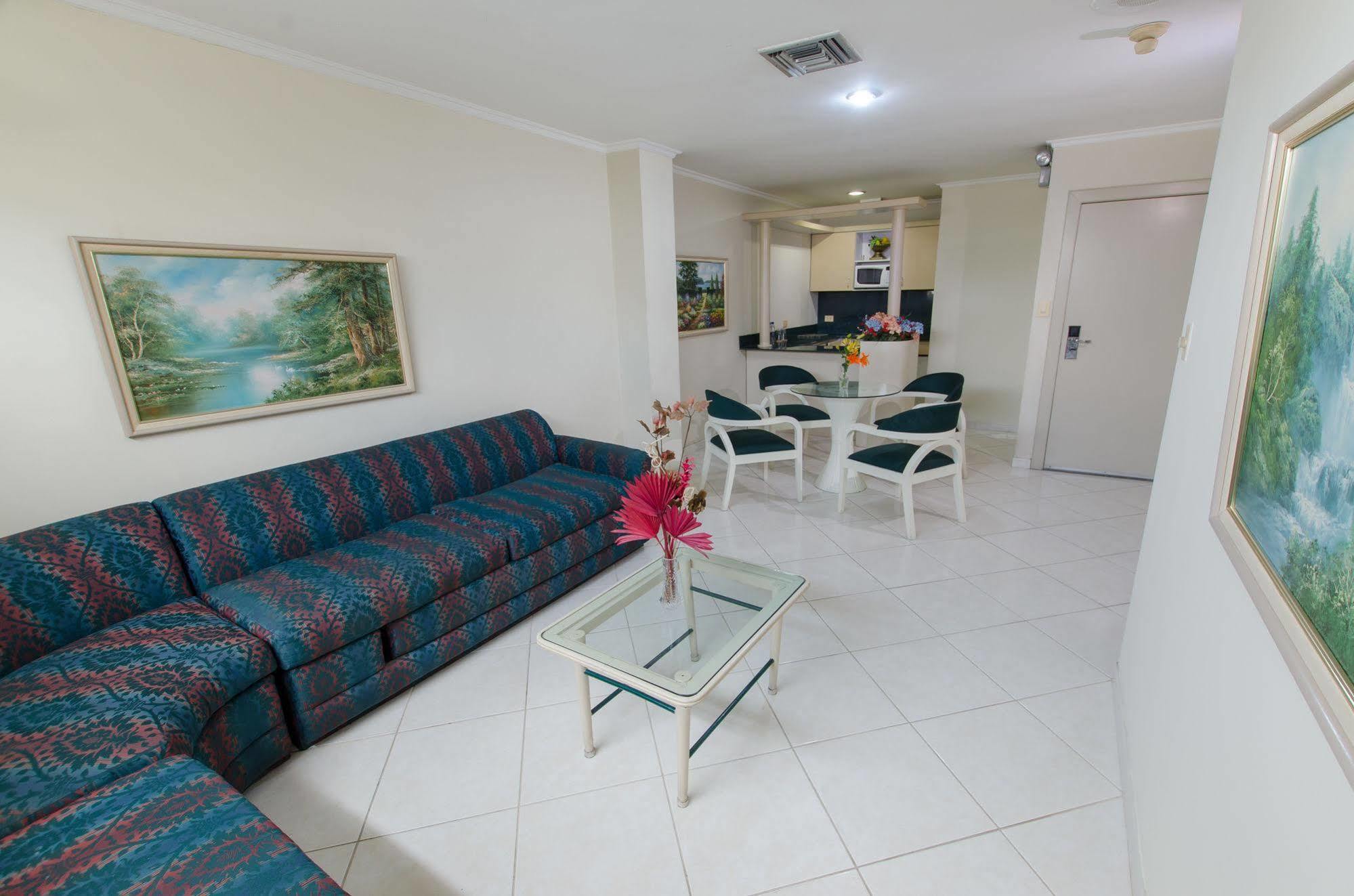 Apart Hotel Kennedy Guayaquil Buitenkant foto
